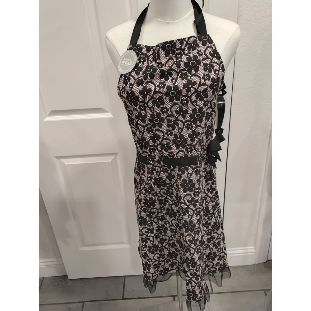 Kay Dee Designs Black Lace Apron Dinner Wear Halter Neck Ruffle Hem